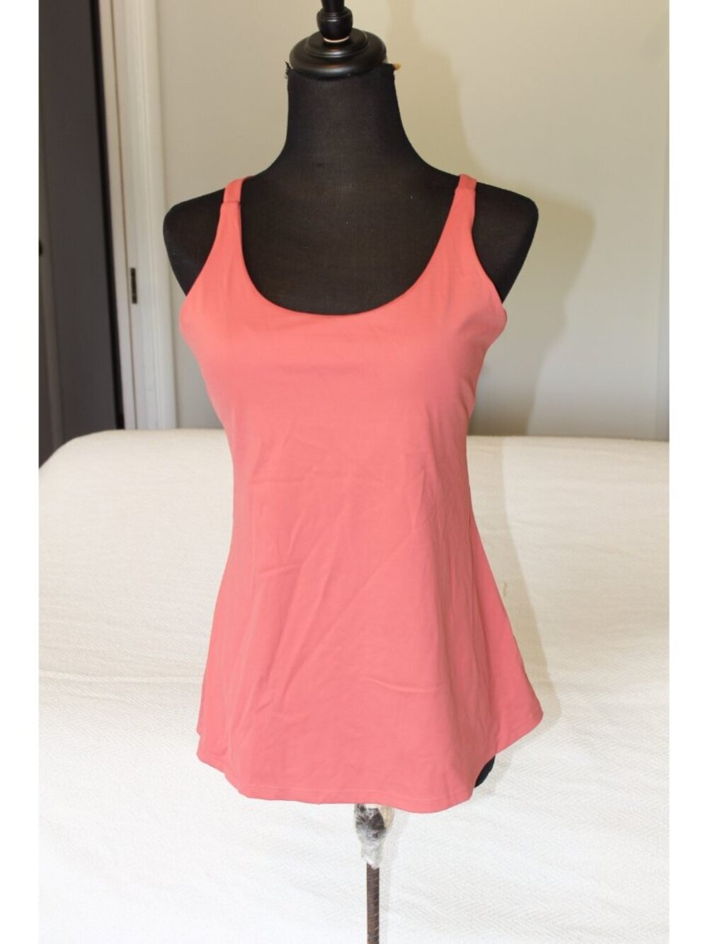 Savvi Kuma Tank Top Padded Shelf Bra Medium Coral pink Criss-cross back Straps - Picture 8 of 10